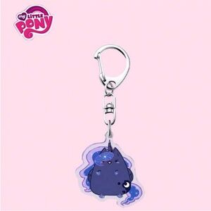 My little pusheen keychain